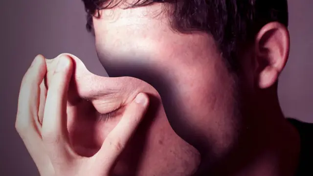 Cómo identificar mentiras sutiles en tu pareja